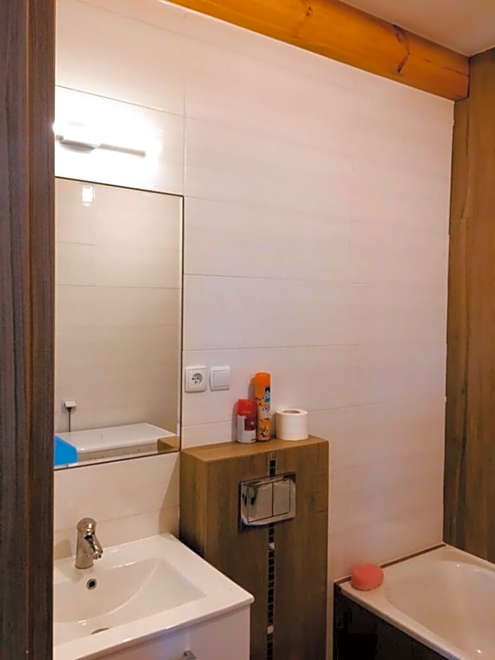 Domek Eden 1 Kaszuby balia sauna alpaki mini zoo