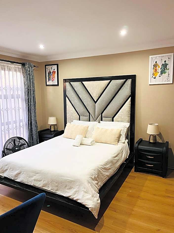 Photo 1 of 3 of 1 Queen Bed Suite