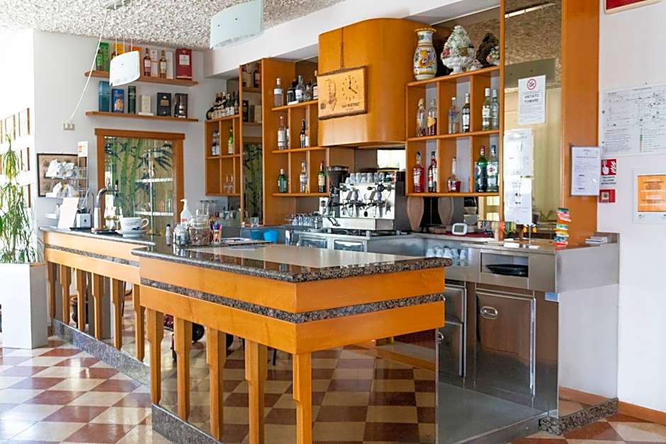 Hotel Martinez