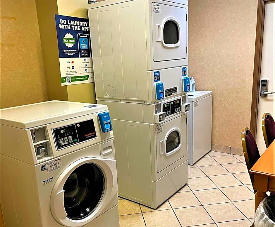 Quality Inn & Suites Greenfield I-70