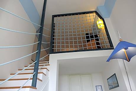 Triple Room with Shared Bathroom