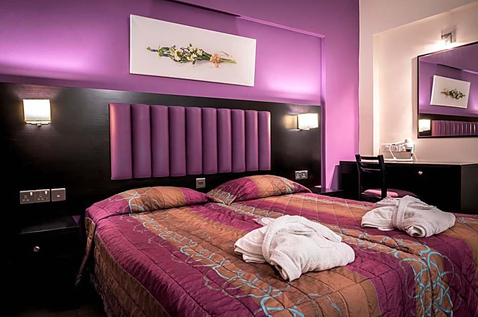 Kefalos Damon Hotel Apartments