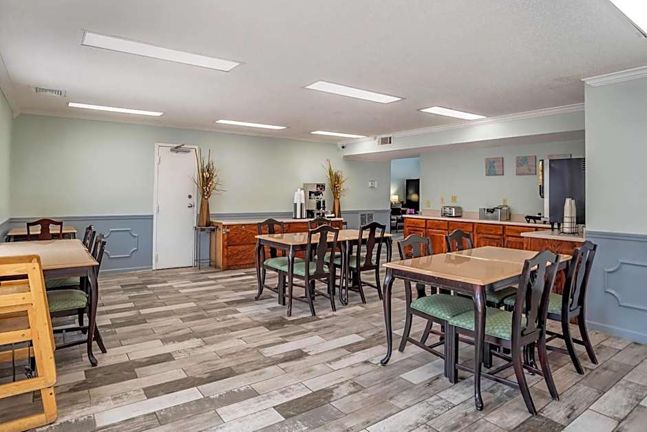 Econo Lodge Tupelo Barnes Crossing