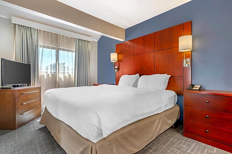 MainStay Suites St. Louis - Galleria