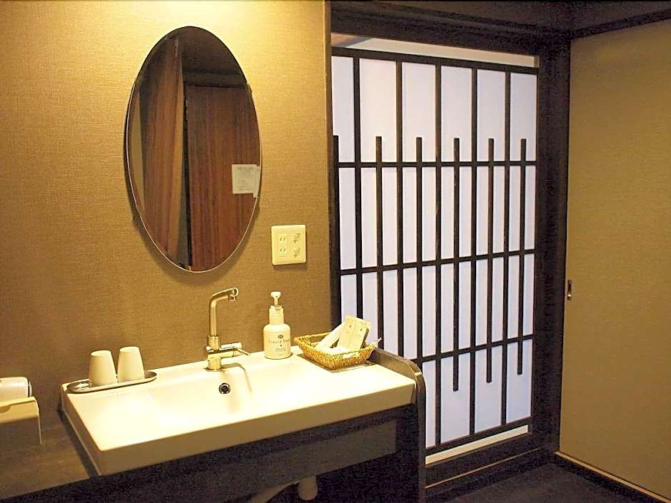 Kutsurogijuku Chiyotaki