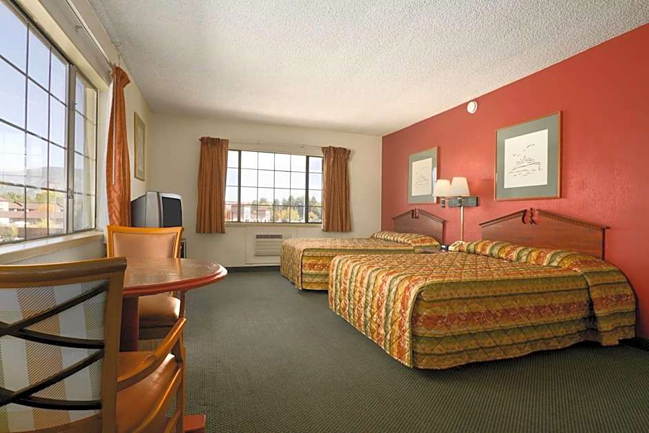 Howard Johnson by Wyndham Flagstaff University West