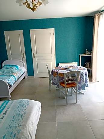 Triple Room with Terrace