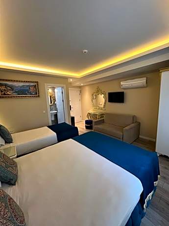 Economy Quadruple Room