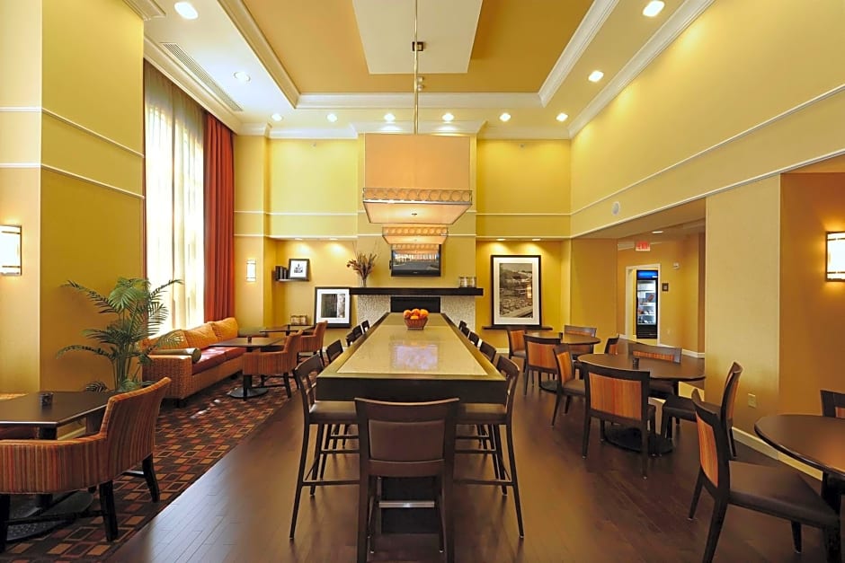 Hampton Inn & Suites Scottsboro