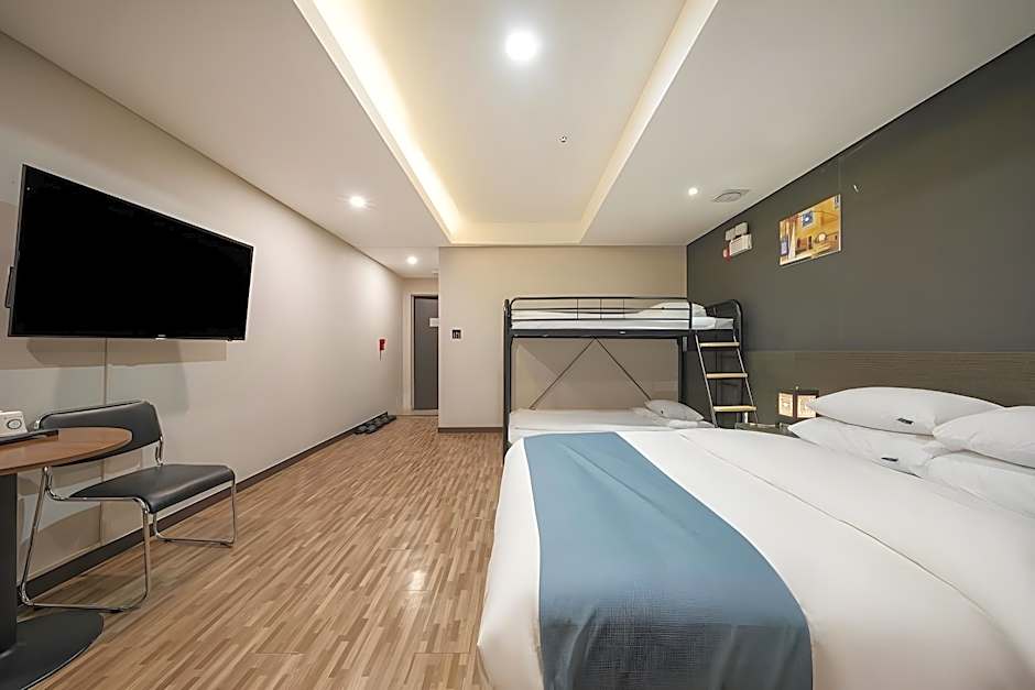 Dono 1796 Hotel Suwon