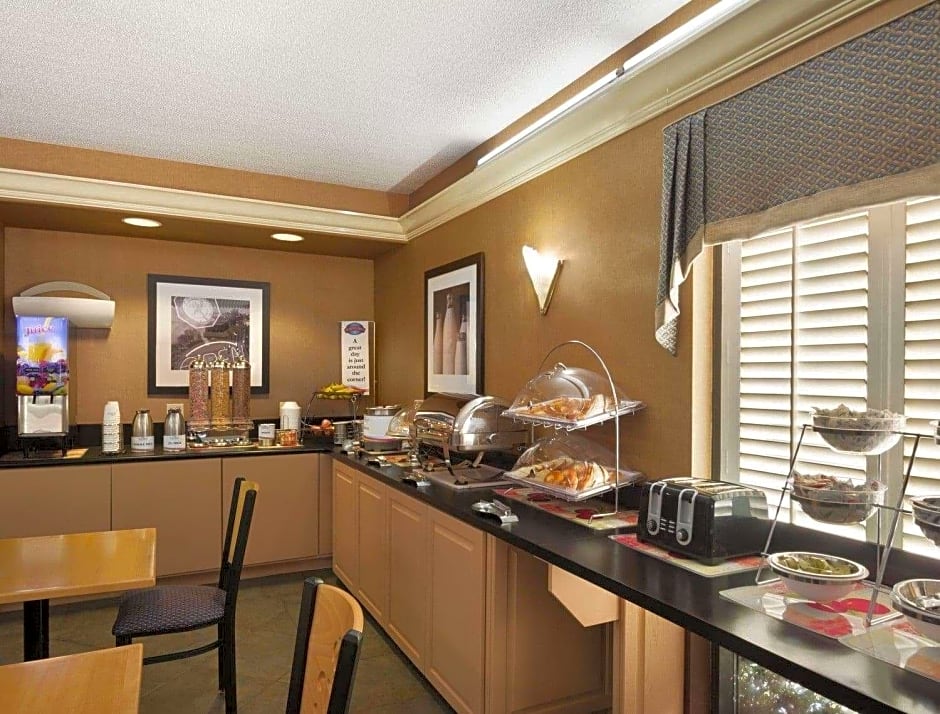 Baymont by Wyndham Fort Walton Beach Mary Esther