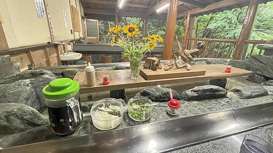 REF Matsuyama City Station BY VESSEL HOTELS