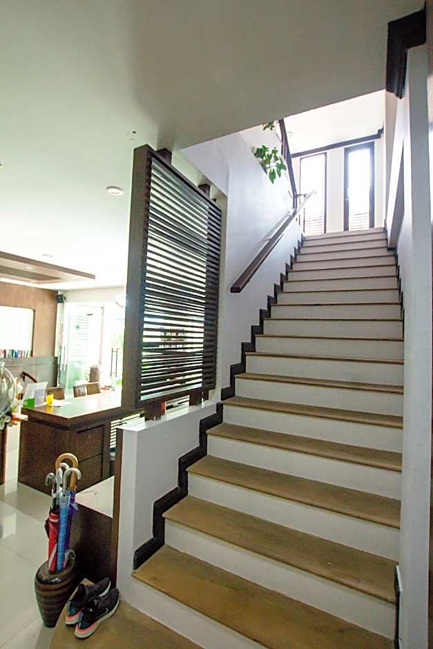 Queen Boutique Hotel