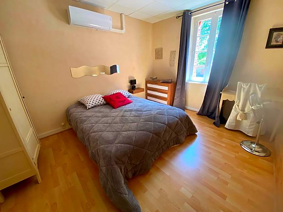 Hôtel restaurant l'escale chez mimi