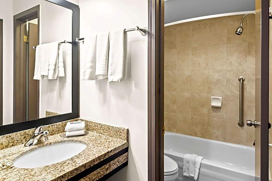 Best Western Maple Ridge Hotel