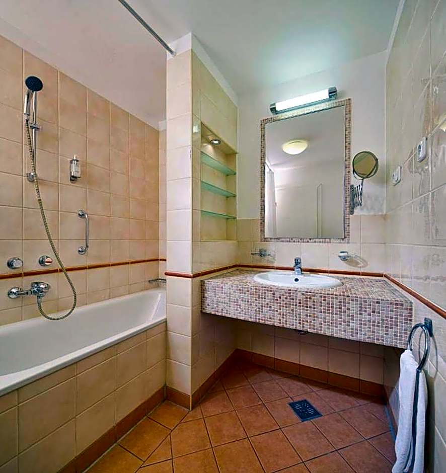 Mamaison Residence Izabella Budapest