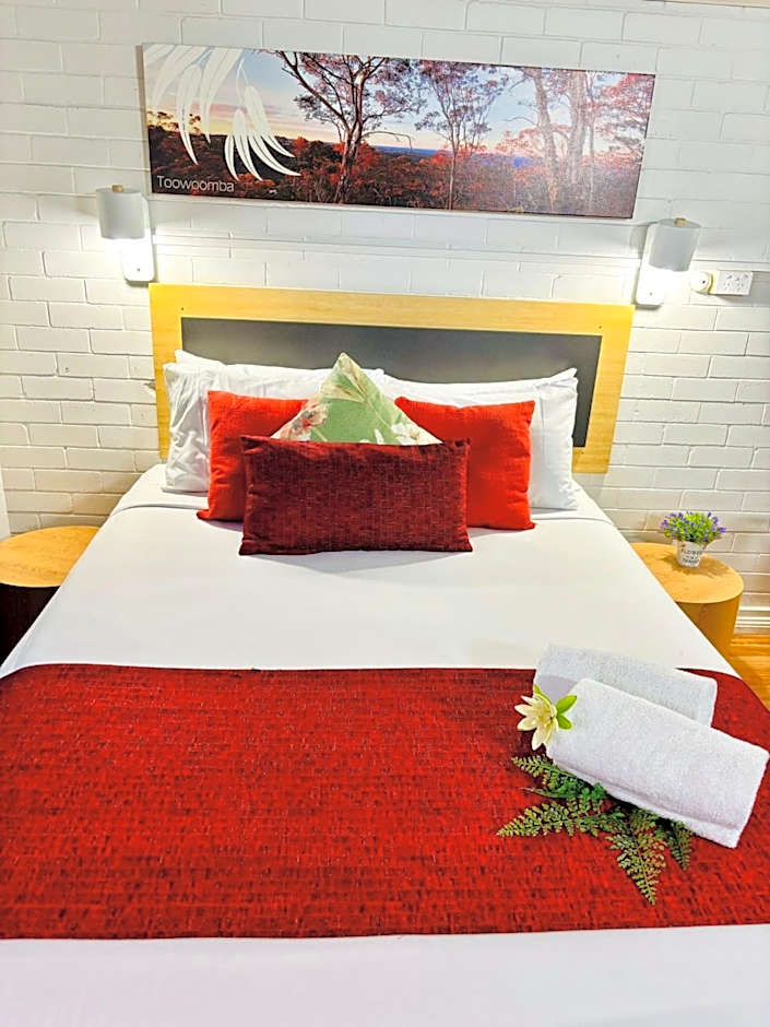 Downs Motel