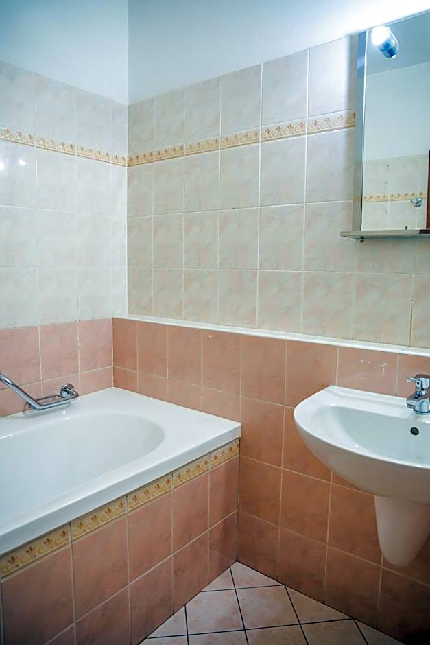 Hostel Little Quarter