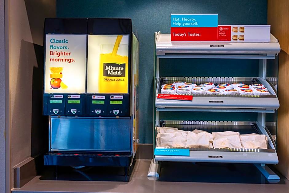 Avid Hotels Denver Airport Area By IHG