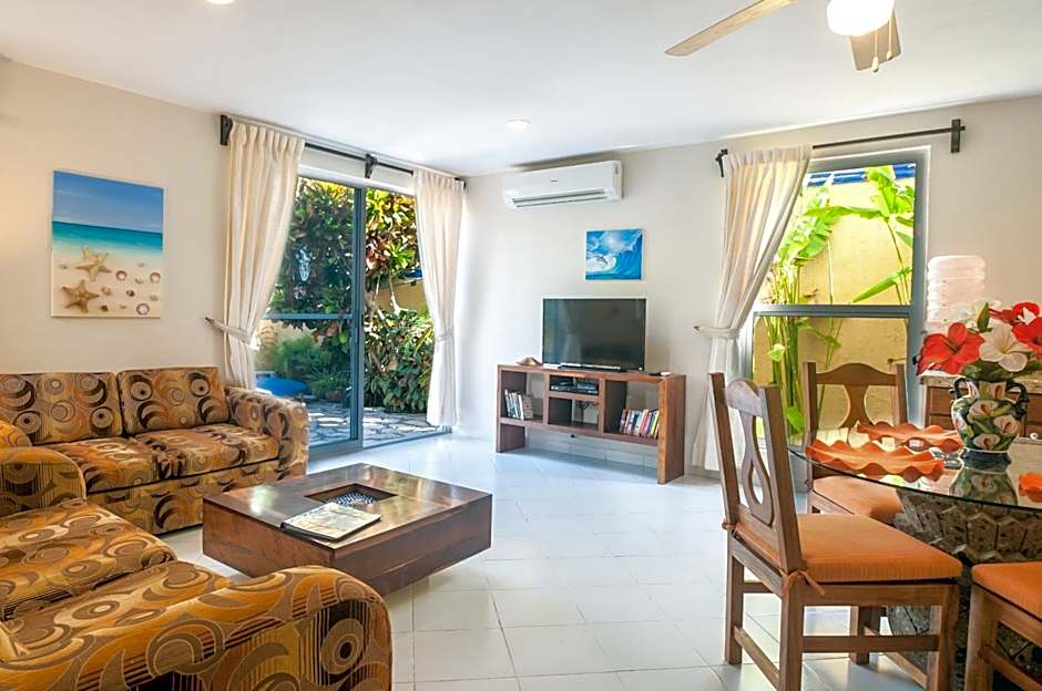 Abbey Del Sol - Beach-steps condos