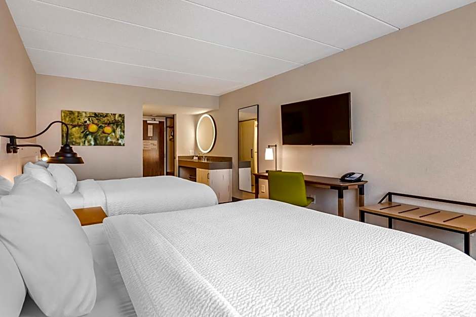 Fairfield by Marriott Inn & Suites Providence Airport Warwick