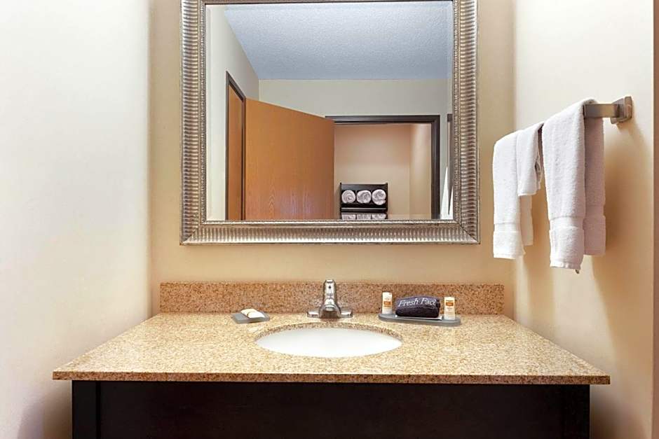 AmericInn by Wyndham Frankfort IN