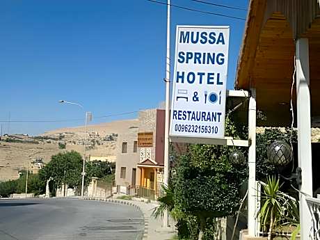 Mussa Spring Hotel