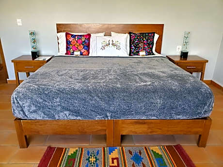 King Room with Mountain View