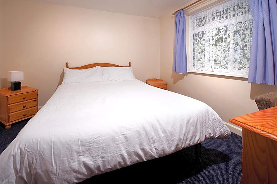 Trelawne Manor Holiday Park