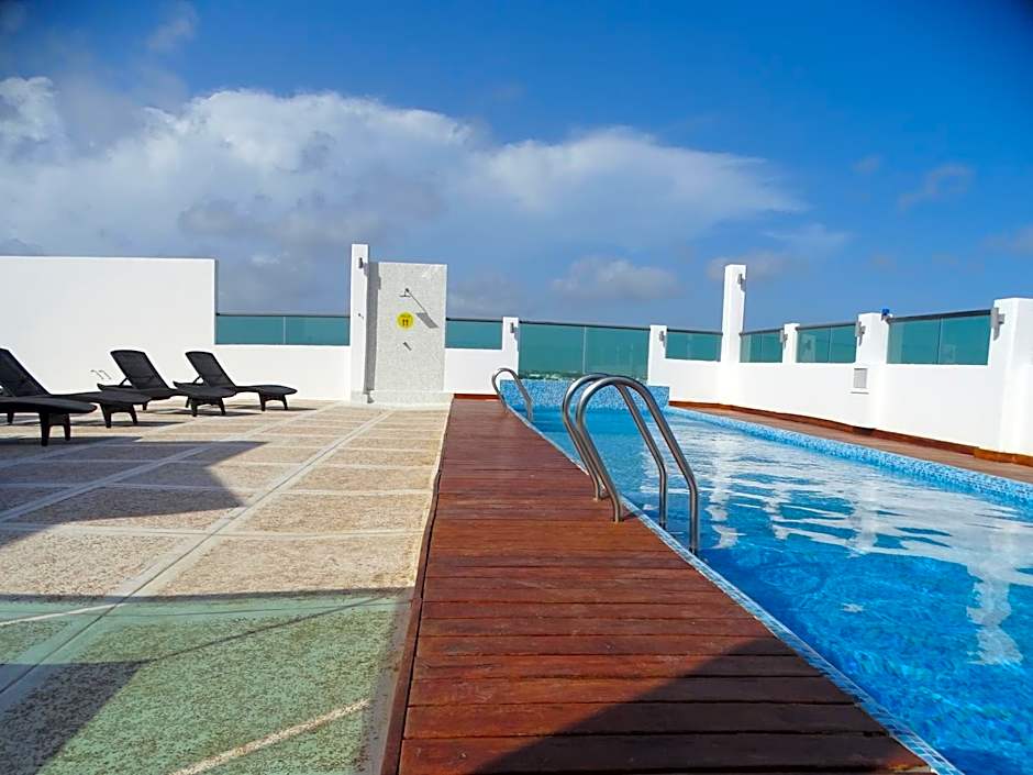 Hotel Kavia Plus