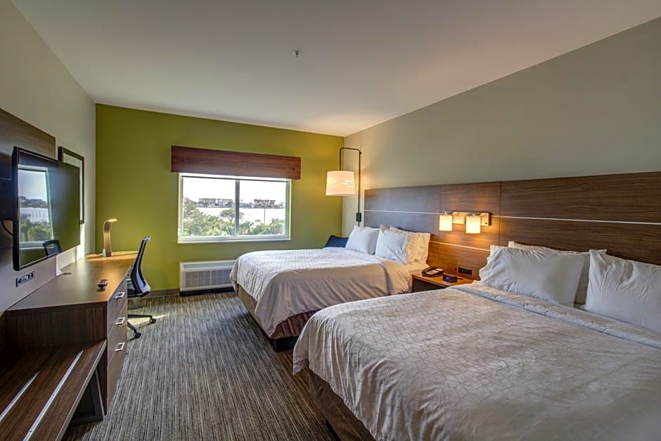 Holiday Inn Express - Fort Walton Beach Central by IHG