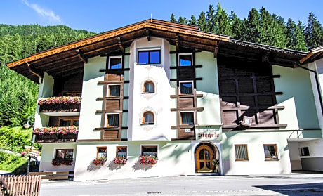 Hotel Garni Siegele - inklusive Silvretta-Card PREMIUM