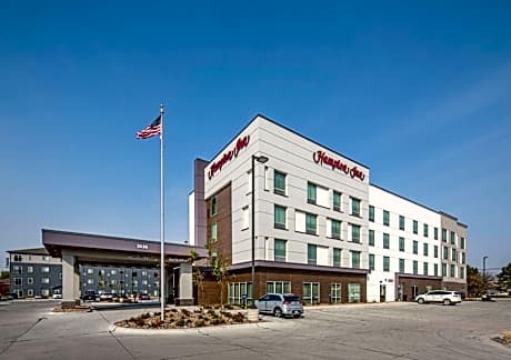 Hampton Inn By Hilton Columbus NE