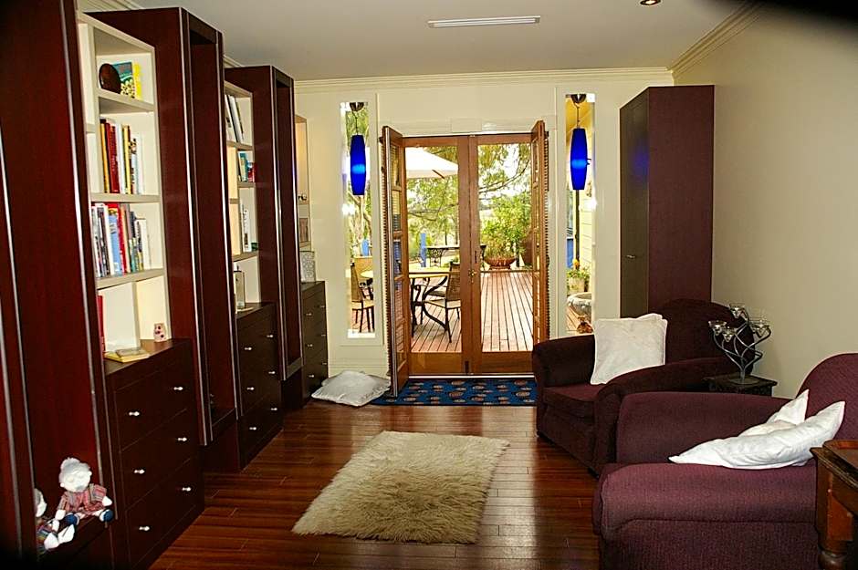 The Retreat at Froog Moore Park