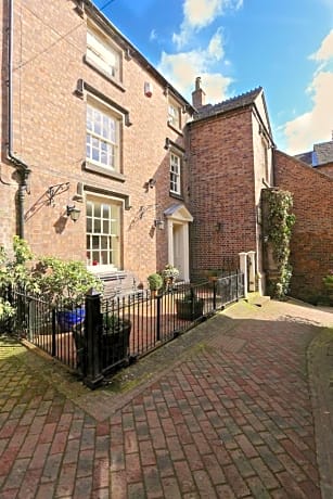 The Library House B&B
