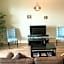 LAKETOWN 5 POOLs STEPS TO BEACH FAMILY FRIENDLY