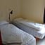 The Harbour House, dorm and twin, selfservice hostel