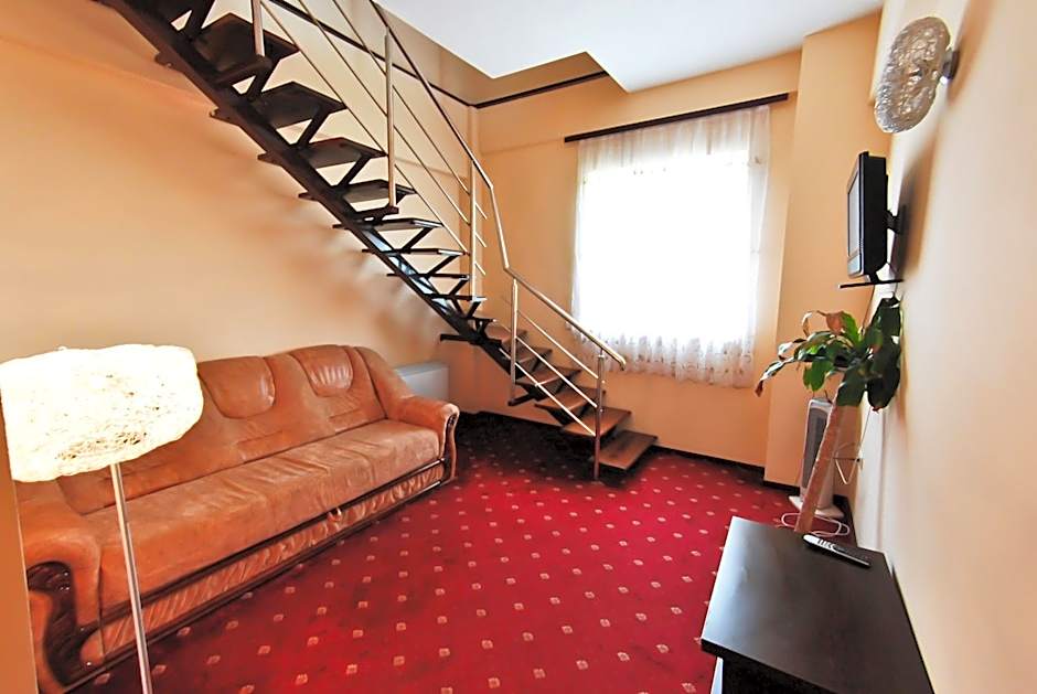 Hotel Magic GT Trivale