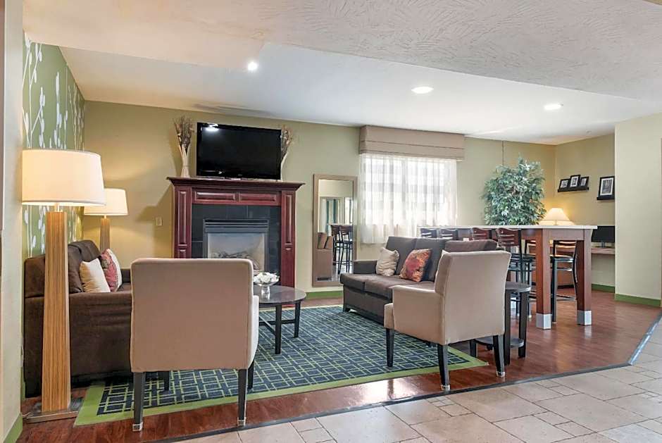 Sleep Inn & Suites