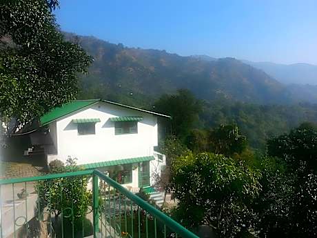 The Green Lodge