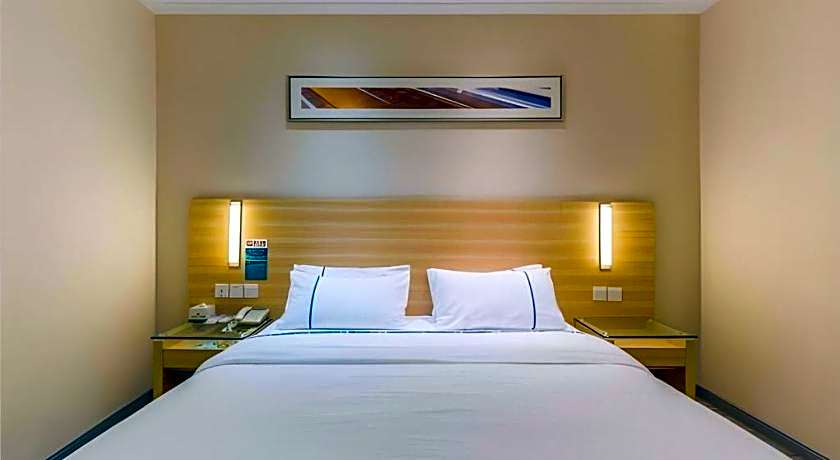 City Comfort Inn Yangjiang Baili Plaza Mojiang Road