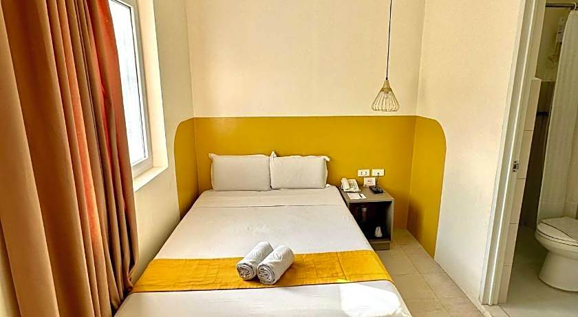 Travelbee Capitol Inn