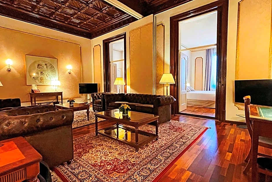 Hotel Roger De Lluria