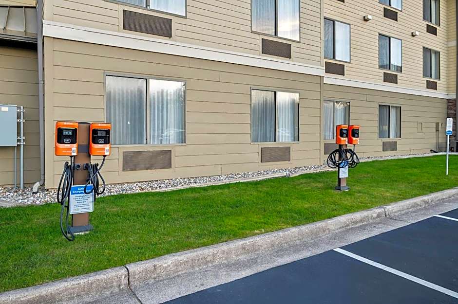 Comfort Suites Grandville