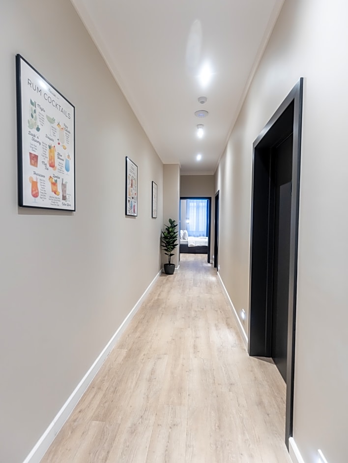 DeGoya Studios Bucharest Old Town