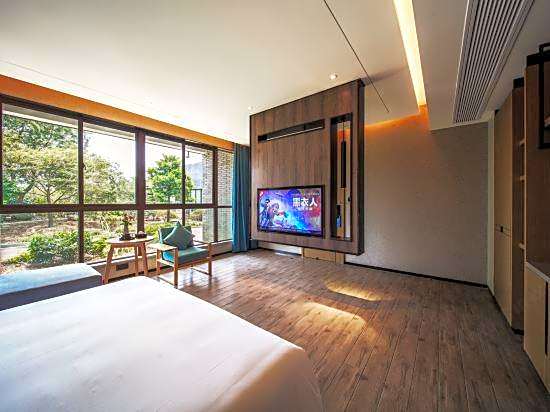 Kaiyuan Yiju Hotel (Ningbo Yiquan Villa Store)