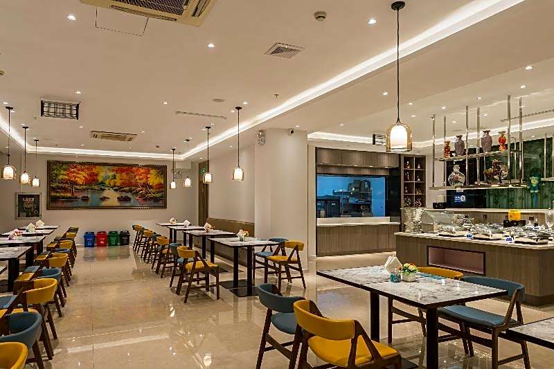 Hanting Hotel Haining Haichang Road Railway Station