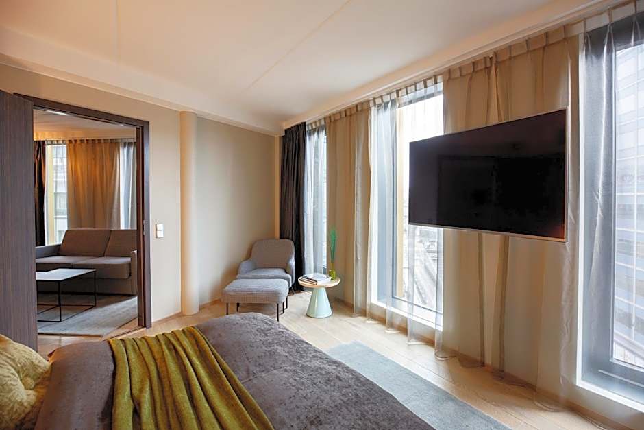 Clarion Hotel The Hub