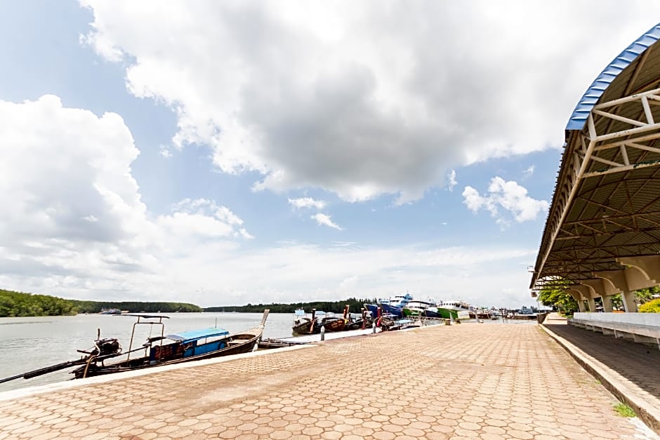 OYO 1118 K L Boutique Hotel