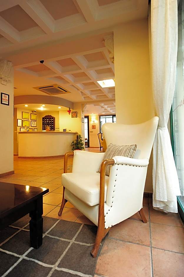 Ustun Hotel Alsancak